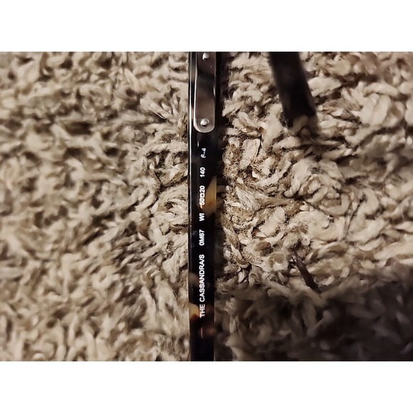 Bobby Brown The Cassandra\'s Sun‎ Glasses main image 6